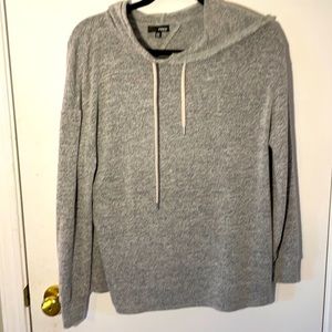 Wilfred Grey Soft Thin pull over hoodie